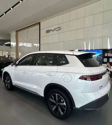 BYD Song Pro DM-I Chiński elektryczny SUV Plug In Hybrid 1.5L 110 KM L4