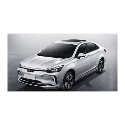 PEKING EU7 Średnie samochody elektryczne, zasięg pokładowy 475 km