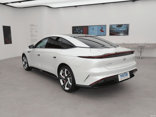 IM L7 EV 2023 Elite Chinese Electric Sedan Cruise Działalność 675 km
