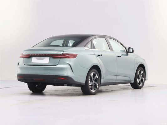 Geely Geometry G6 Chiński elektryczny sedan 410KM-500KM Przystosowany do UBER
