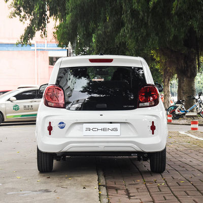 ROEWE CLEVER Chiński Mini Elektryczny Samochód Czysty Elektryczny Pojazd 9,9kwh/100km