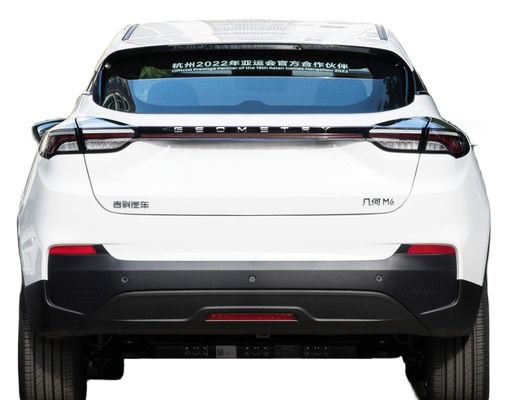 Geely Geometry M6 Electric Compact SUV Działalność 580KM Do transportu miejskiego