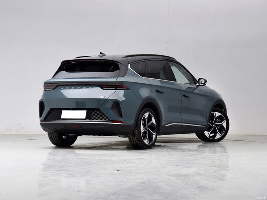 ARCFOX αT Elektryczny 5-osobowy SUV Huawei L2 Inteligentna jazda Żywotność baterii 480KM-688KM