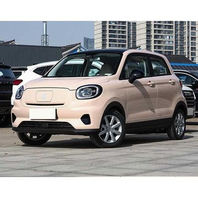 LEAPMOTOR T03 Chiński mini samochód elektryczny 200-403KM do transportu miejskiego