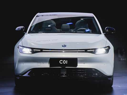 Leapmotor C01 Chiński elektryczny sedan 525KM-717KM Z bezramkowymi drzwiami