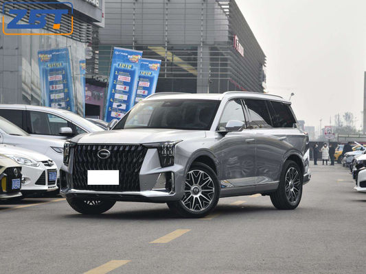 2023 GAC Trumpchi GS8 2.0T 7-osobowy duży luksusowy SUV jest dostępny w napędzie na dwa i cztery koła.