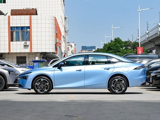 Nowy elektryczny sedan Aion S Max GAC w dwóch wersjach z zasięgiem 510-610 km
