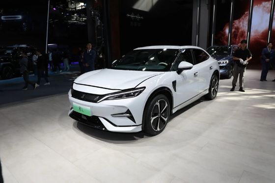 Nowa generacja BYD Pure Electric SUV SONG L 550KM-662KM Range Wnętrze