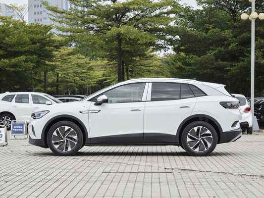 2024 Volkswagen ID.4 CROZZ, zasięg 442-600 km.