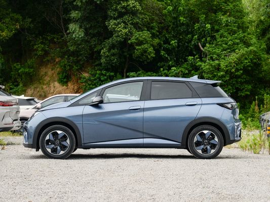 2025 BYD Dolphin, najdoskonalszy mały samochód elektryczny w Chinach.