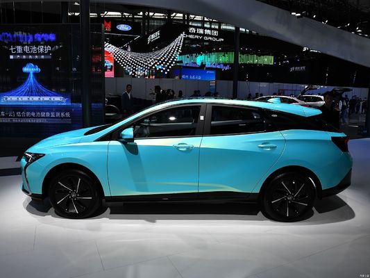 Buick Velite 6, czysty elektryczny sedan, zasięg 430KM-450KM. Chiński wspólny przedsięwzięcie elektryczny samochód z niską ceną.