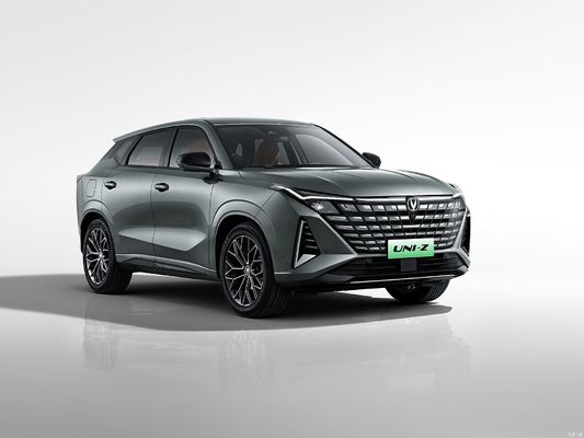 Changan UNI-Z kompaktowy hybrydowy SUV CLTC osiąga 1200 km!
