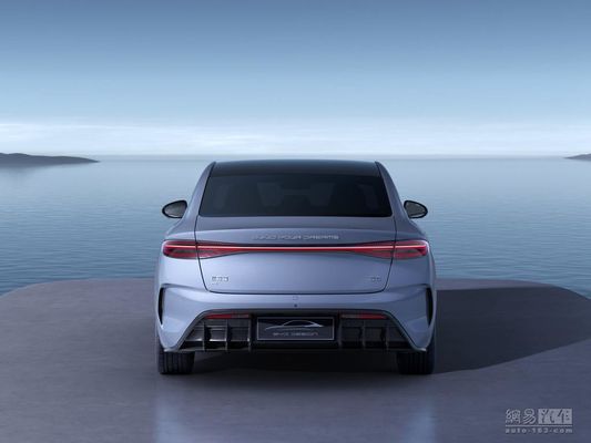 BYD 2025 Seal, czysto elektryczny sedan o zasięgu do 650 km, nowy inteligentny system jazdy i najlepszy stosunek jakości do ceny średniej wielkości elektryczny sedan.