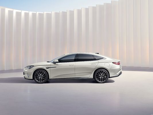 2025 BYD-SEAL 07 DM-i Inteligentny napęd wyposażony w technologię BYD Dmi 5. generacji.