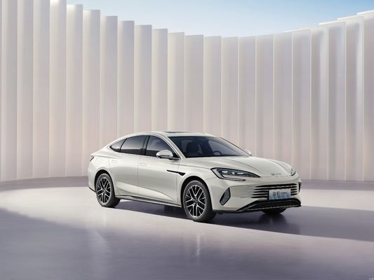 2025 BYD-SEAL 07 DM-i Inteligentny napęd wyposażony w technologię BYD Dmi 5. generacji.