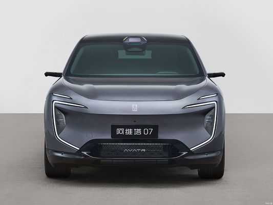 Changan Avatr 07 jest nową marką wysokiej klasy stworzoną wspólnie przez CATL, Huawei i Chang'an Automobile.co czyni go najbardziej opłacalnym inteligentnym napędem.